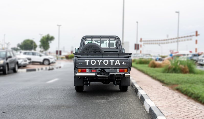 
2026 Toyota LC79 SC 2.8L MT Diesel (Gray-Brown) With Radar full									