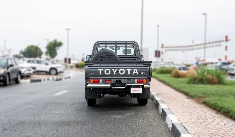 
2026 Toyota LC79 SC 2.8L MT Diesel (Gray-Brown) With Radar full									