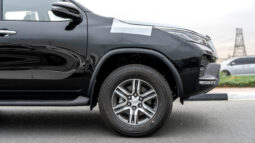 
										2026 Toyota Fortuner GX 2.7L AT Petrol 4WD (Black-Tan) full									