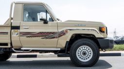 
2026 Toyota LandCruiser LC79 2.8L AT Diesel (Beige-Brown) Basic full									