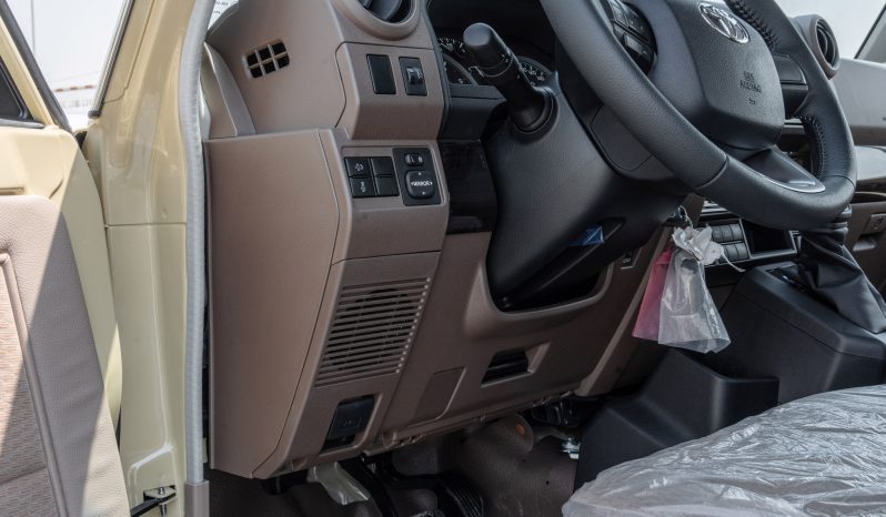 
2026 Toyota LandCruiser LC79 2.8L AT Diesel (Beige-Brown) Basic full									
