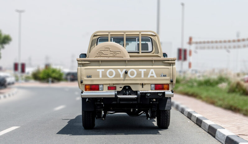 
								2026 Toyota Land Cruiser LC79 2.8L MT Diesel (Basic) full									