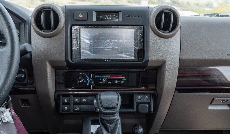 
2026 Toyota LandCruiser LC79 2.8L AT Diesel (Beige-Brown) Basic full									