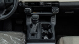 
										2026 Toyota Rav4 XLE 4×4 2.0L AT Petrol AWD (White-Beige) full									