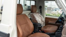 2026 Toyota LC79 2.8L AT Diesel Full Option (White-Brown) full