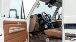 2026 Toyota LC79 2.8L AT Diesel Full Option (White-Brown) full