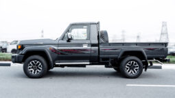 2026 Toyota Land Cruiser LC79 4.0L AT Petrol Full Option (Grey)