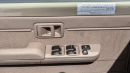 
										2026 Toyota Land Cruiser LC76 4.0L AT Petrol (Mid Option) Beige full									