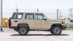 2026 Toyota Land Cruiser LC76 2.8L AT Diesel Full Option (Beige)