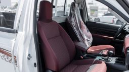 
2026 Toyota Hilux GL2 2.8L AT Diesel (White-Red) full									