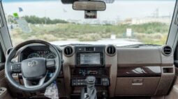 
										Toyota Land Cruiser LC76 4.0L AT Petrol (White-Brown) Basic full									