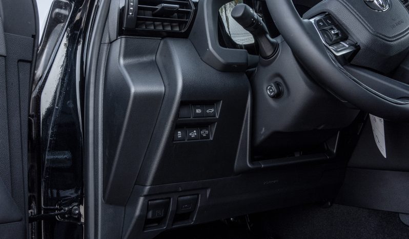 
2026 Toyota Land Cruiser VXR 3.5L AT Petrol (Black-Red) Omani full									