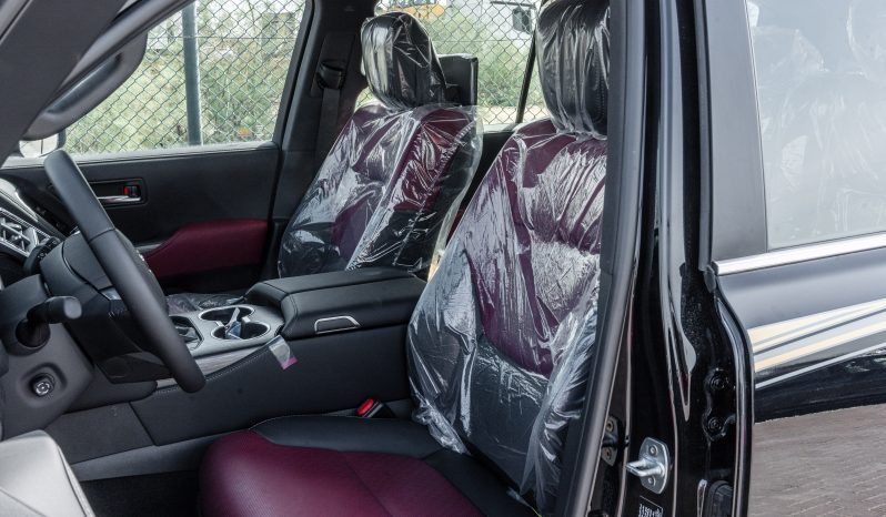 
2026 Toyota Land Cruiser VXR 3.5L AT Petrol (Black-Red) Omani full									