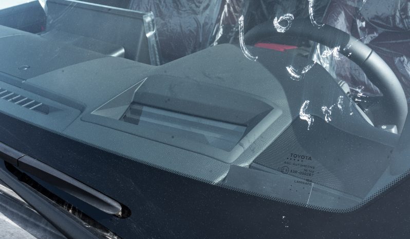 
2026 Toyota Land Cruiser VXR 3.5L AT Petrol (Black-Red) Omani full									