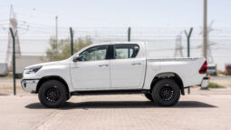 2026 Toyota Hilux 2.4L MT Diesel DC (White-Black)