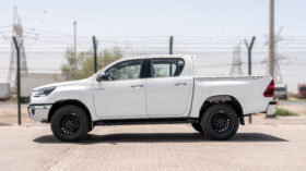 2026 Toyota Hilux 2.4L MT Diesel DC (White-Black)