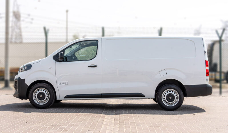 
								2026 Citroen Jumpy 2.0L AT Turbo Diesel Cargo Van full									