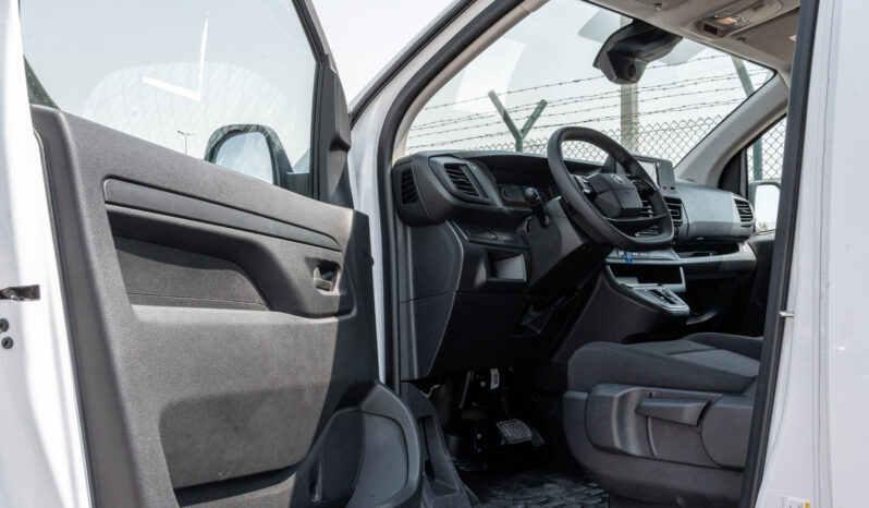
								2026 Citroen Jumpy 2.0L AT Turbo Diesel Cargo Van full									