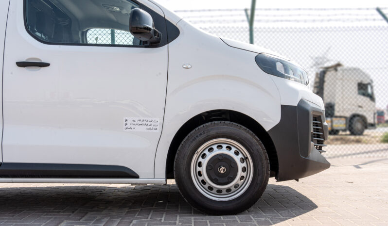 
								2026 Citroen Jumpy 2.0L AT Turbo Diesel Cargo Van full									