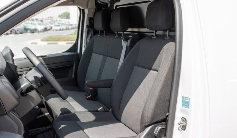 
								2026 Citroen Jumpy 2.0L AT Turbo Diesel Cargo Van full									