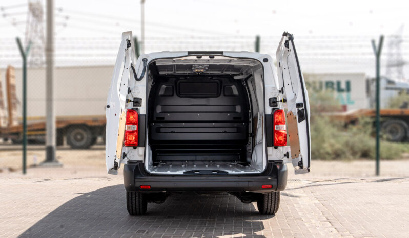 
								2026 Citroen Jumpy 2.0L AT Turbo Diesel Cargo Van full									