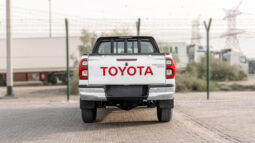 2025 Toyota Hilux SGLX 2.4L MT Diesel (White-Black)