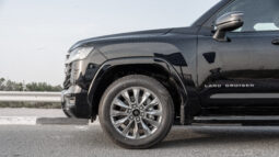 
										2026 Toyota Land Cruiser GXR 3.3L AT Diesel (Black-Black) full									