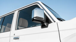 
										Toyota Land Cruiser LC76 4.0L MT Petrol (White-Brown) Basic full									