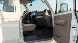 
										Toyota Land Cruiser LC76 4.0L AT Petrol (White-Brown) Basic full									