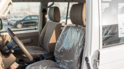 
										Toyota Land Cruiser LC76 4.0L AT Petrol (White-Brown) Basic full									