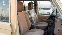 
										Toyota Land Cruiser LC76 4.0L AT Petrol (Beige-Brown) Basic full									