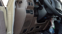
										Toyota Land Cruiser LC76 4.0L AT Petrol (Beige-Brown) Basic full									