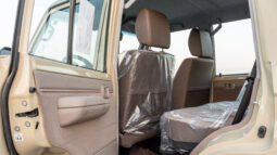 
										2026 Toyota Land Cruiser LC76 4.0L AT Petrol (Mid Option) Beige full									