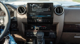 
										2026 Toyota Land Cruiser LC79 4.0L AT Petrol Full Option (Beige) full									