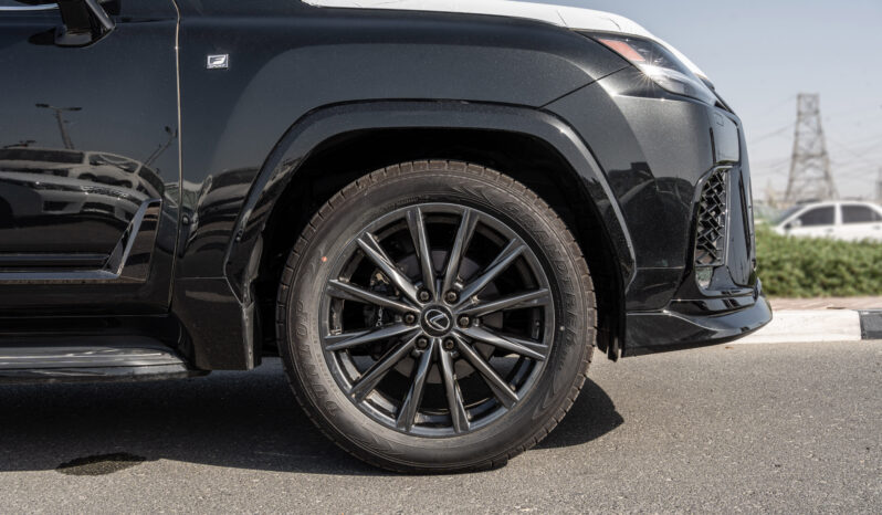 
								2026 Lexus LX600 F-Sport 3.5L AT Petrol (Black-Red) full									