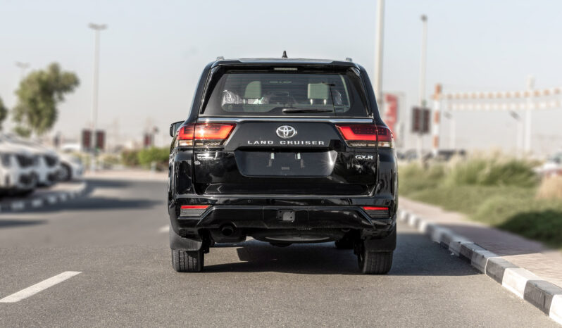
								2026 Toyota Land Cruiser GXR 3.5L AT Petrol (Black-Black) full									