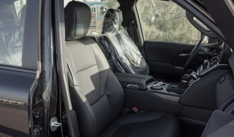 
								2026 Toyota Land Cruiser GXR 3.5L AT Petrol (Black-Black) full									