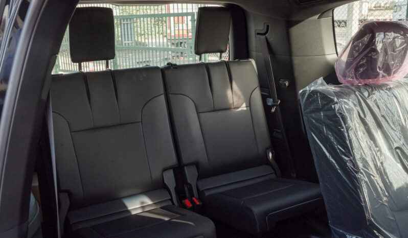
								2026 Toyota Land Cruiser GXR 4.0L AT Petrol With Radar (Black) full									