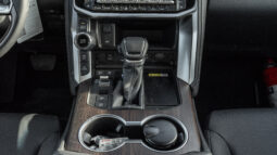 
										2026 Toyota Land Cruiser GXR 3.5L AT Petrol (Black-Black) full									