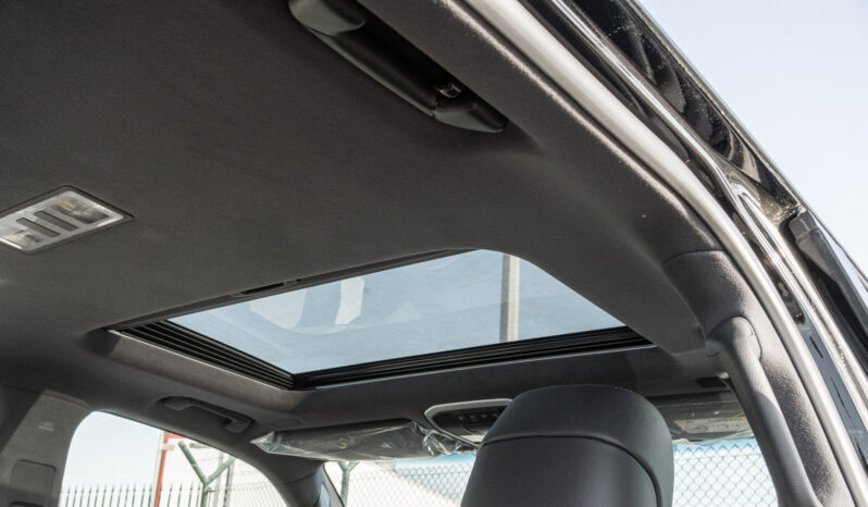 
								2026 Toyota Land Cruiser GXR 4.0L AT Petrol With Radar (Black) full									