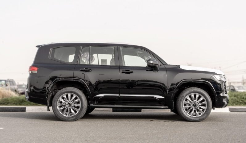 
								2026 Toyota Land Cruiser GXR 4.0L AT Petrol With Radar (Black) full									