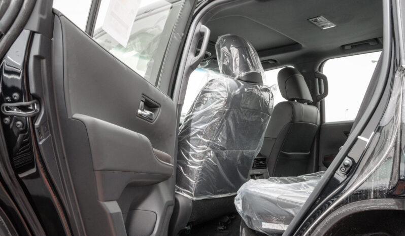 
								2026 Toyota Land Cruiser GXR 4.0L AT Petrol With Radar (Black) full									