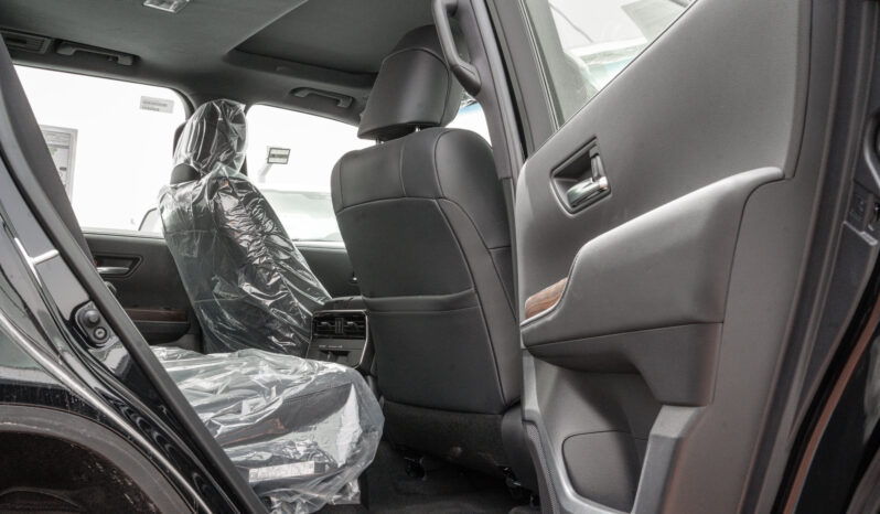 
								2026 Toyota Land Cruiser GXR 4.0L AT Petrol With Radar (Black) full									