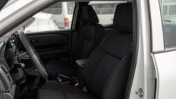 
										2026 Mitsubishi L200 GLX 2.4L MT Petrol (White-Black) full									