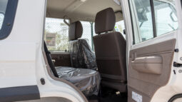 
										2026 Toyota Land Cruiser LC76 4.0L AT Petrol (Mid Option) White full									