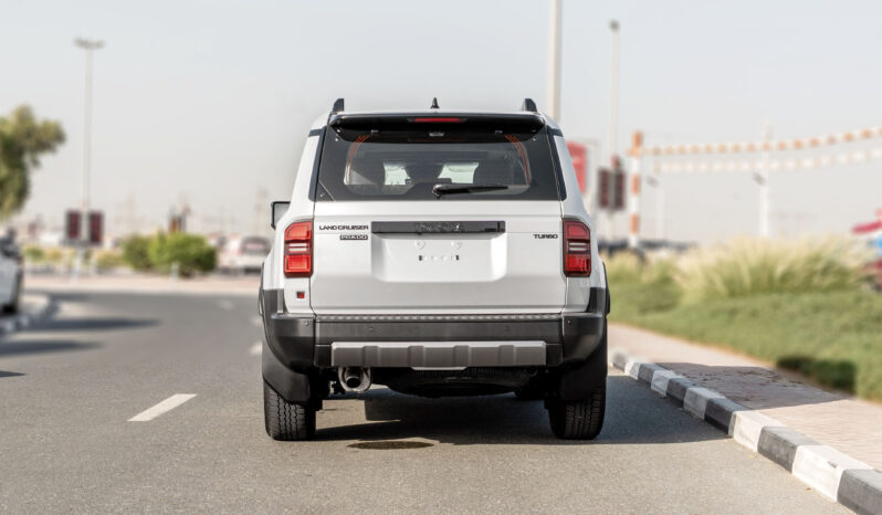 
								2026 Toyota Prado Adventure 2.4L AT Petrol with HUD (White) full									