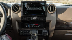 
										2026 Toyota Land Cruiser LC79 2.8L AT Diesel (Beige-Brown) Mid full									