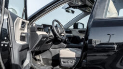 
										2026 Toyota Rav4 XLE 2.5L AT Hybrid (Black-Beige) full									