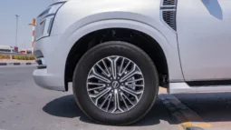 
										2026 Nissan Patrol SE Platinum 3.8L AT Petrol (Silver) full									