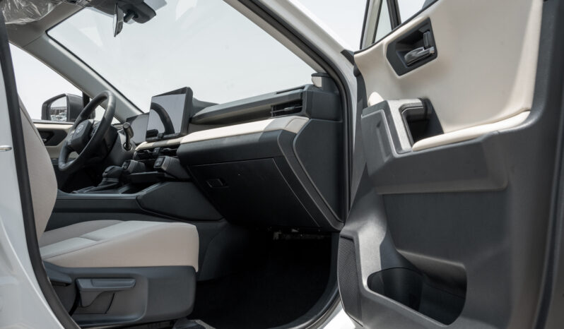 
								2026 Toyota Rav4 XLE 2.5L AT Hybrid (White-Beige) full									